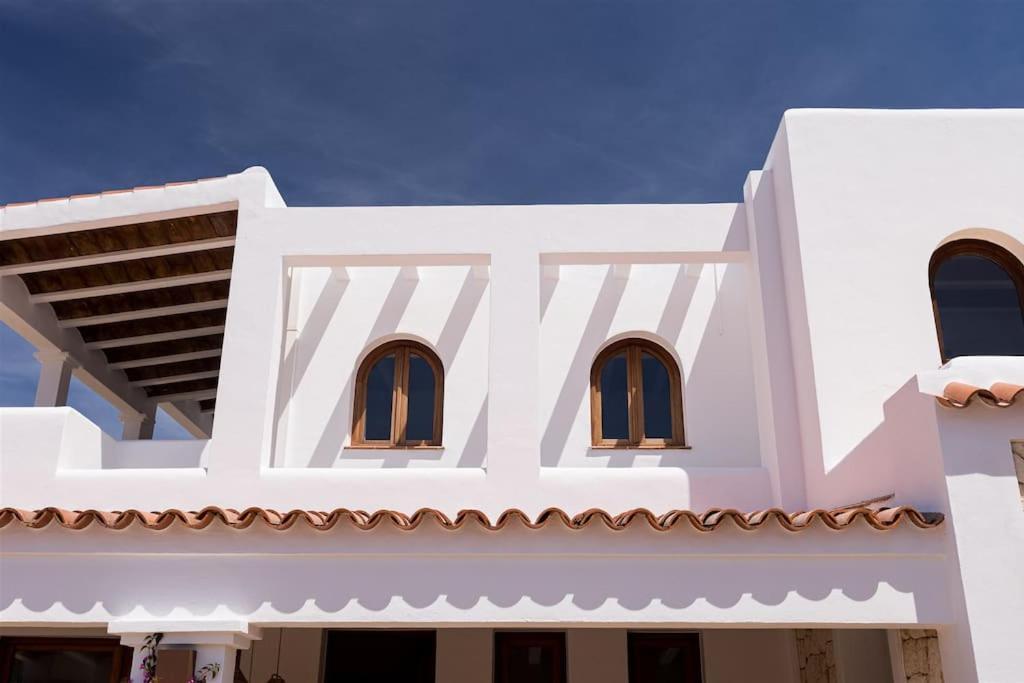 Villa 4 Palms Only 5 Minutes From Ibiza *